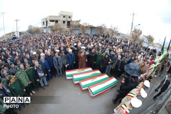 تشییع با شکوه چهار شهید وطن از دیار مرند با حضور مدیرکل آموزش و پرورش آذربایجان شرقی 