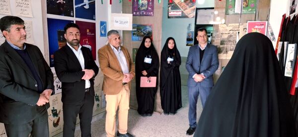 دبیرستان هاجر(س) میزبان زنگ انقلاب 
