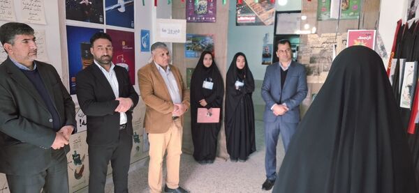 دبیرستان هاجر(س) میزبان زنگ انقلاب 
