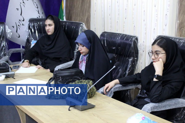 نشست استانی شورای دانش‌آموزی کهگیلویه‌ و بویراحمد با هدف ارزیابی عملکرد شوراها 