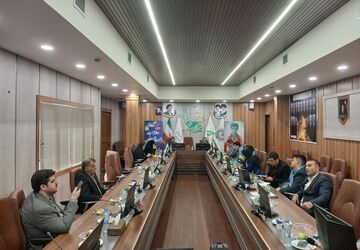 نشست اختتامیه مجلس دانش آموزی در گیلان