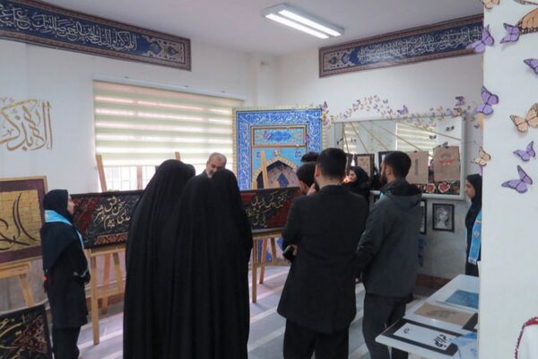 جشنواره فرهنگی‌ هنری‌ ماها در هنرستان سیدالشهدا