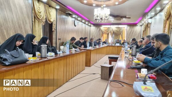 نشست بررسی برنامه‌های اوقات فراغت تابستانی و طرح‌های تربیتی دانش‌آموزی در کهگیلویه و بویراحمد