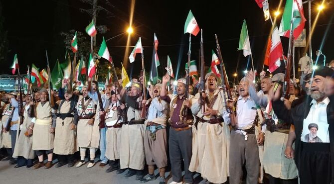 یاسوجی ها همچنان پای کار انقلاب 