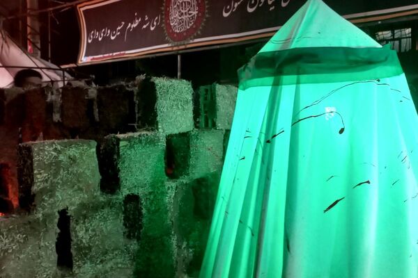 همدردی مردم ملارد با حضرت زینب (س) در شب شام غریبان