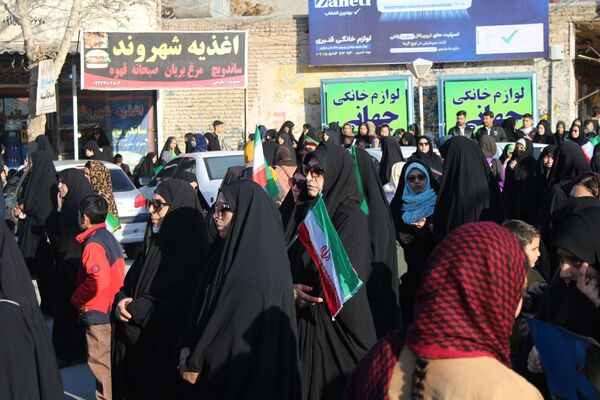 اجتماع بزرگ مردم شهرستان سملقان در محکومیت ناآرامی‌های اخیر