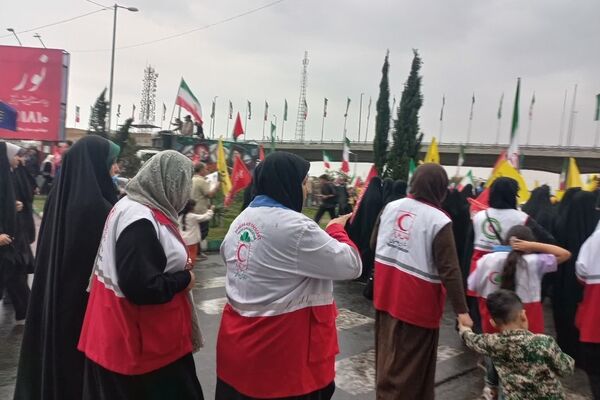خدمت‌رسانی جمعیت هلال‌احمر کرج در اجتماع بزرگ «جان‌فدایان» 