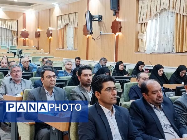 آیین انعقاد تفاهم‌نامه هنرستان‌های جوار و شرکای مهارتی در مشهد