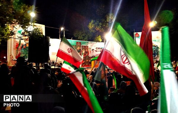 اولین یادواره شهدای جنگ تحمیلی سوم و سردار سرلشکر پاسدار شهید حاج بهرام حسینی مطلق در بیجار