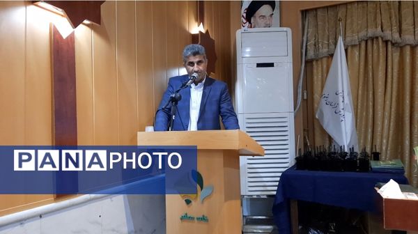 تجلیل از برگزیدگان پژوهشگر خراسانی در مشهد