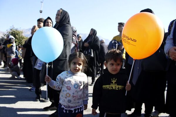 همایش پیاده‌روی خانوادگی در گچساران