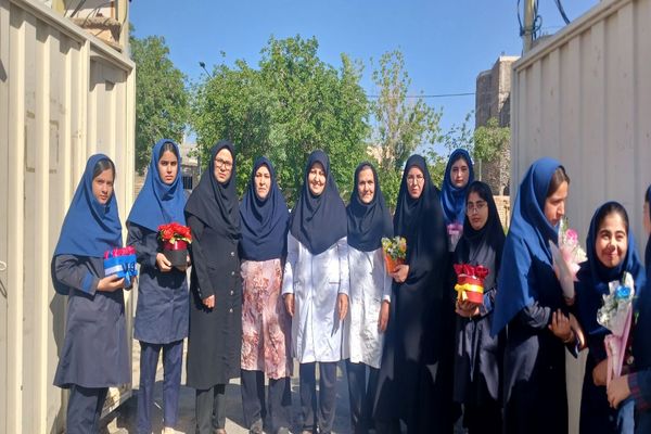 جشن روز معلم در مدرسه نمونه دولتی فدک
