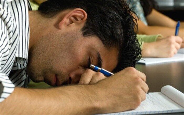 علت پرخوابی در بهار چیست؟