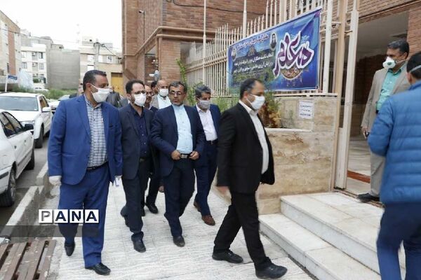 بازدید معاون عمرانی وزیر آموزش و پرورش از مدارس ابتدایی قزوین