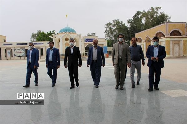 تجدید پیمان معاون جدید پرورشی و فرهنگی آموزش و پرورش استان بوشهر با آرمان های شهدا