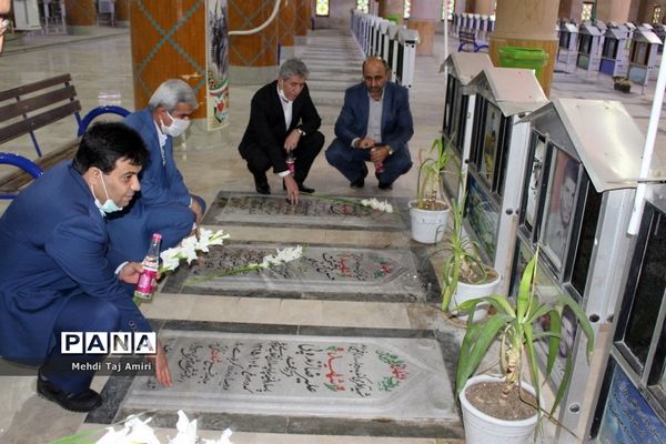 تجدید پیمان معاون جدید پرورشی و فرهنگی آموزش و پرورش استان بوشهر با آرمان های شهدا