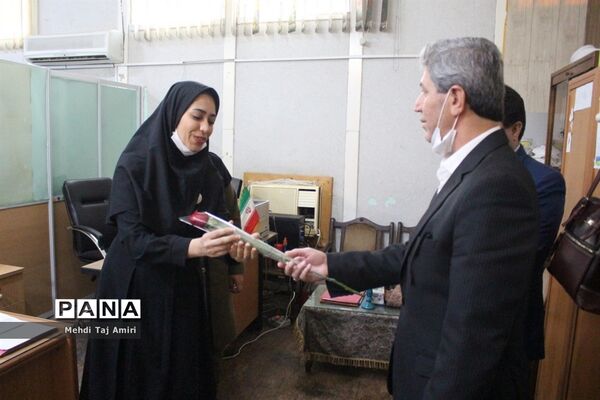 دیدار معاون جدید پرورشی و فرهنگی آموزش و پرورش استان بوشهر با مدیر و کارکنان سازمان دانش‌آموزی استان بوشهر