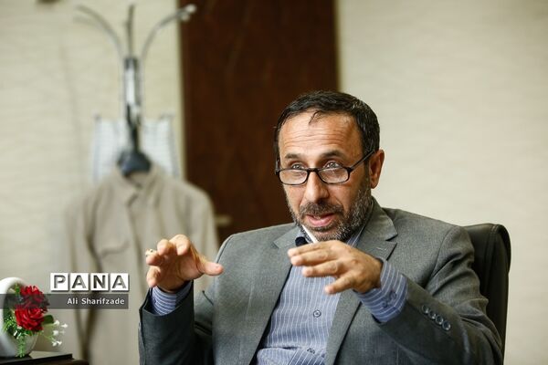 مصاحبه اختصاصی پانا با شاپور محمد زاده  رئیس سازمان نهضت سوادآموزی