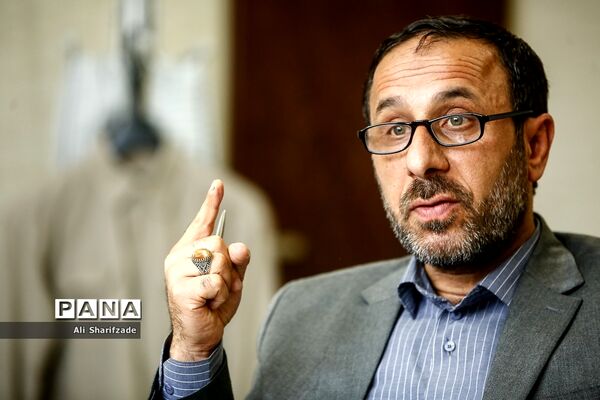 مصاحبه اختصاصی پانا با شاپور محمد زاده  رئیس سازمان نهضت سوادآموزی