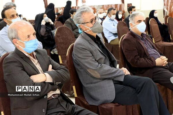 تقدیر از مدافعان سلامت در آباده