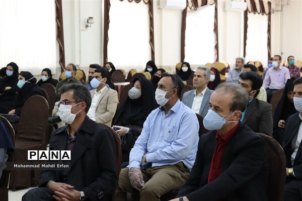 تقدیر از مدافعان سلامت در آباده