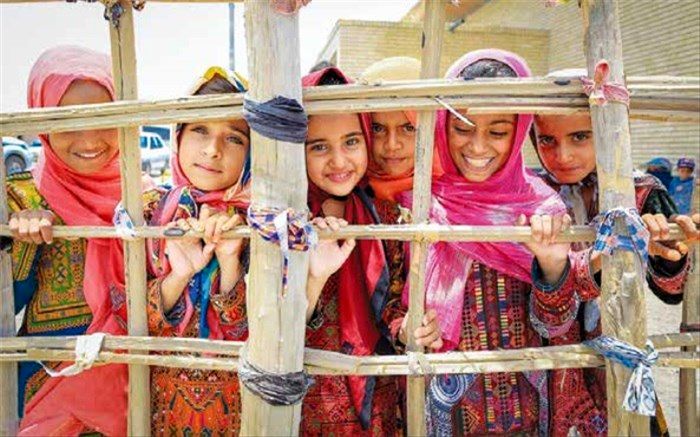 پدر، مادر، ما متهمیم؟