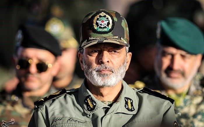 پیام فرمانده کل ارتش به مناسبت شهادت تعدادی از دریادلان نیروی ارتش