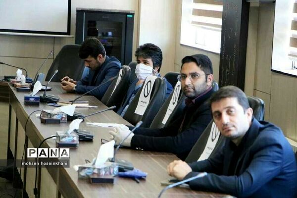 نشست روابط عمومی مناطق 14گانه آموزش و پرورش قزوین