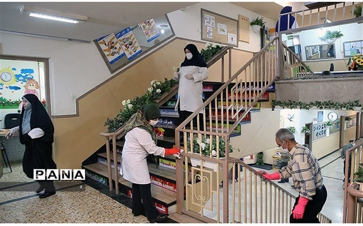 حضور دانش آموزان در مدارس اختیاری است