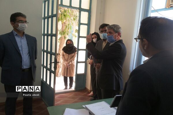 بازدید معاون پرورشی و فرهنگی اداره‌کل آموزش و پرورش استان بوشهر از مرکز مشاوره مهر دانش آموزی شهرستان بوشهر