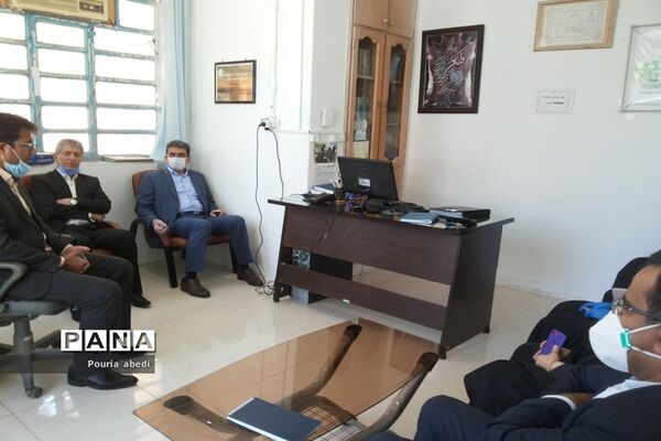 بازدید معاون پرورشی و فرهنگی اداره‌کل آموزش و پرورش استان بوشهر از مرکز مشاوره مهر دانش آموزی شهرستان بوشهر