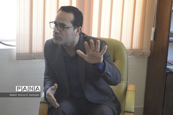 بازدید معاون پرورشی و فرهنگی اداره‌کل آموزش و پرورش استان بوشهر از مرکز مشاوره و خدمات روان شناختی دانش آموزان