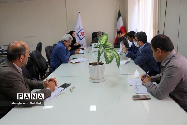 جلسه تخصصی کمیته تدوین برنامه عملیاتی آموزش و پرورش استان بوشهر