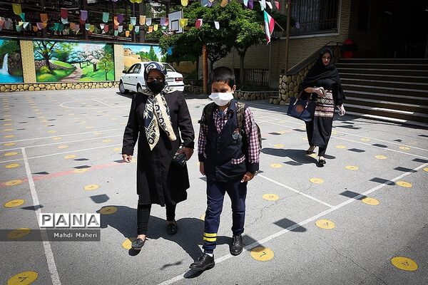 بازگشایی موقت مدارس