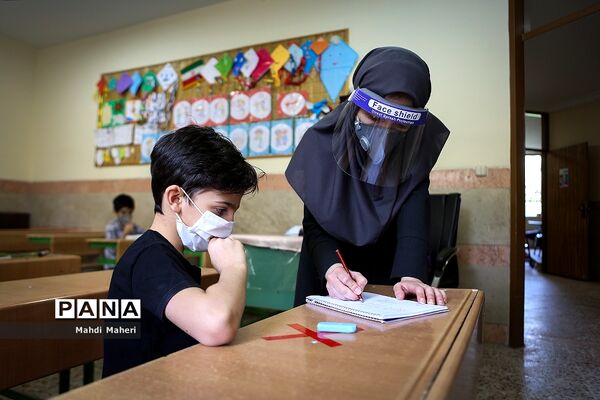 بازگشایی موقت مدارس