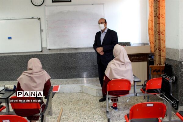 بازدید مدیرکل آموزش و پرورش استان بوشهر از بازگشایی دبیرستان شهیده سهام خیام بوشهر