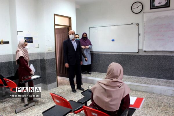 بازدید مدیرکل آموزش و پرورش استان بوشهر از بازگشایی دبیرستان شهیده سهام خیام بوشهر