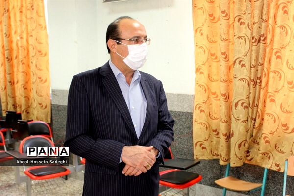 بازدید مدیرکل آموزش و پرورش استان بوشهر از بازگشایی دبیرستان شهیده سهام خیام بوشهر