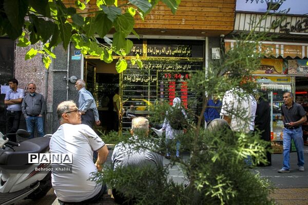 قیمت ناپایدار سکه و ارز در بازار آزاد