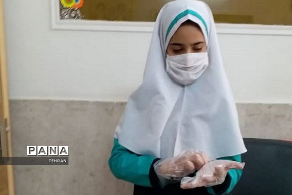 حضور داوطلبانه دانش‌آموزان منطقه 13 در کلاس درس