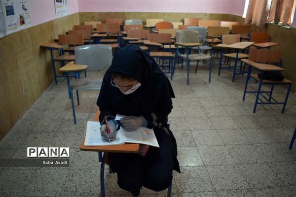 حضور دانش‌آموزان و معلمان در مدارس در روزهای کرونایی گله‌دار