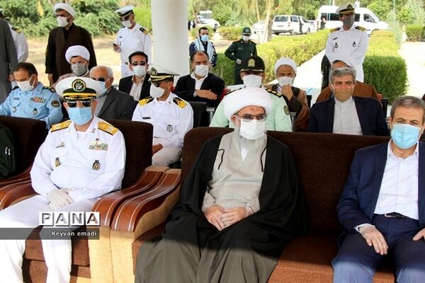 تشییع پیکر پاک ۵ شهید حادثه شناور کنارک نیروی دریایی ارتش در بوشهر