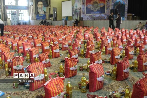 آماد‌ سازی دور سوم  کمک‌های مومنانه در حسینیه عاشقان ثارالله قائمشهر