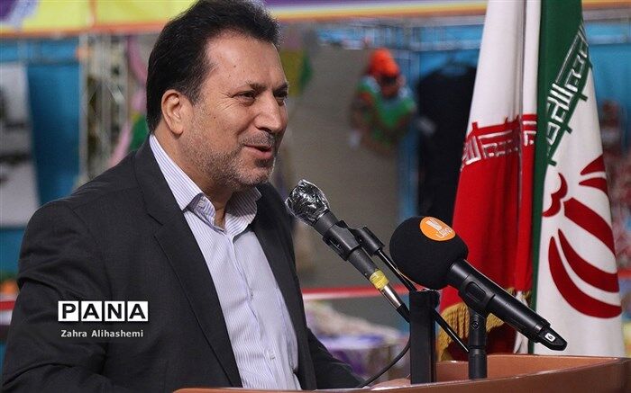 معاون آموزش متوسطه:  امتحانات پایه نهم باید حضوری برگزار ‌شود