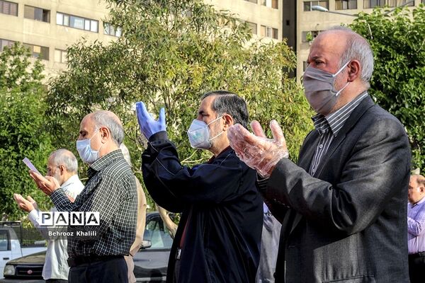اقامه نماز عید سعید فطر در شهرک اکباتان