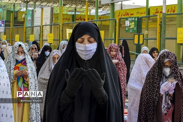 اقامه نماز عید سعید فطر در شهرک اکباتان