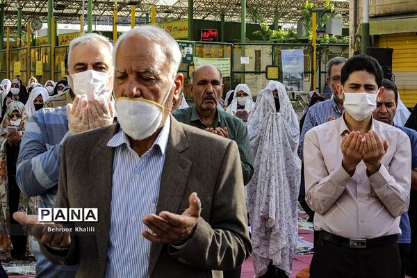 اقامه نماز عید سعید فطر در شهرک اکباتان