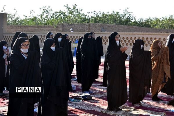 نماز عید سعید فطر در بهاباد