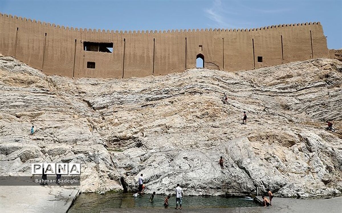حفاری مترو به چشمه علی و برج طغرل آسیب نمی‌زند