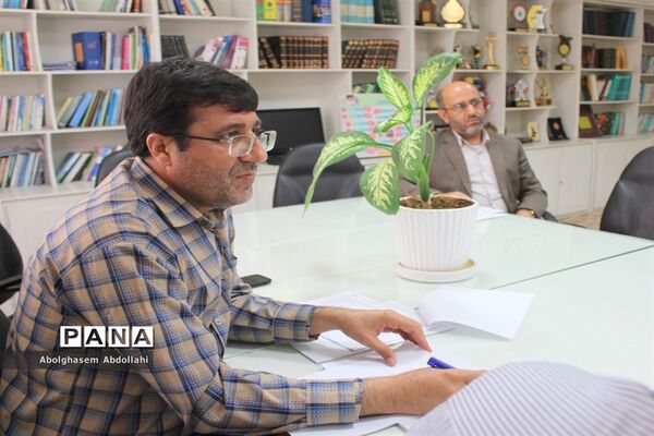 جلسه تخصصی کمیته تدوین برنامه عملیاتی معاونت پرورشی و فرهنگی آموزش و پرورش استان بوشهر